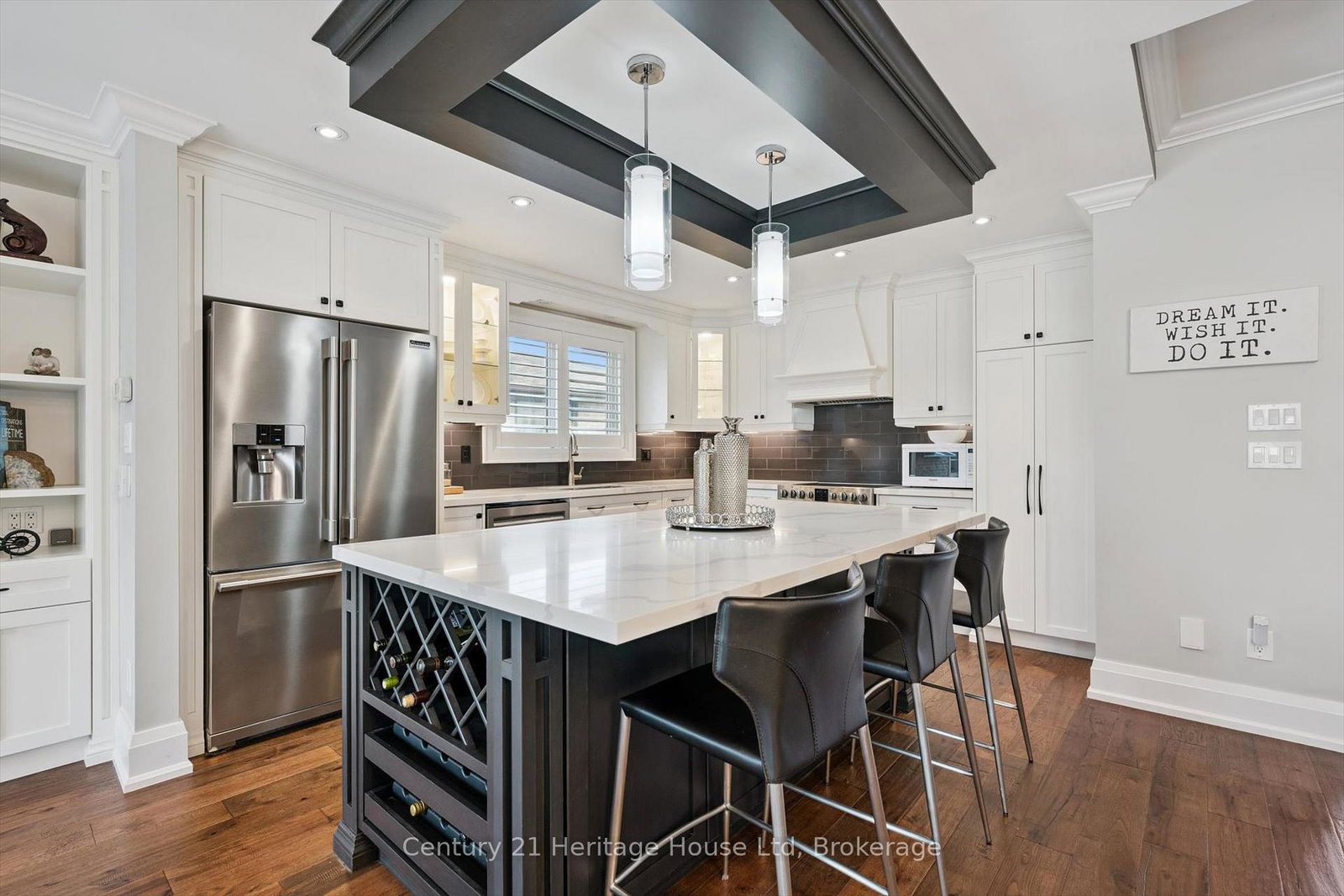 15-conference-boulevard-scarborough-ontario-e13447040