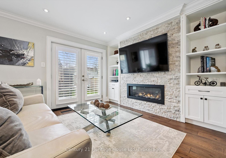 15-conference-boulevard-scarborough-ontario-e13447040