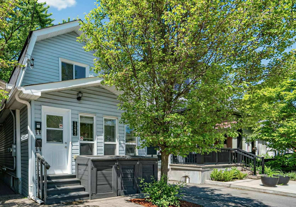1292-woodbine-avenue-east-york-ontario-e13447052