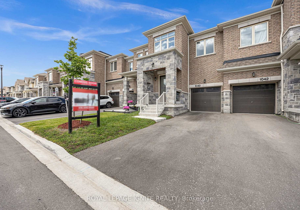 1040-skyridge-boulevard-pickering-ontario-e13447574