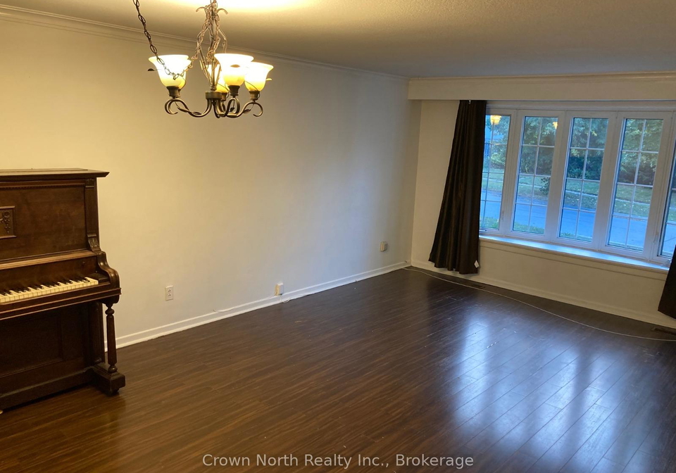 41-pegasus-trail-scarborough-ontario-e13447810