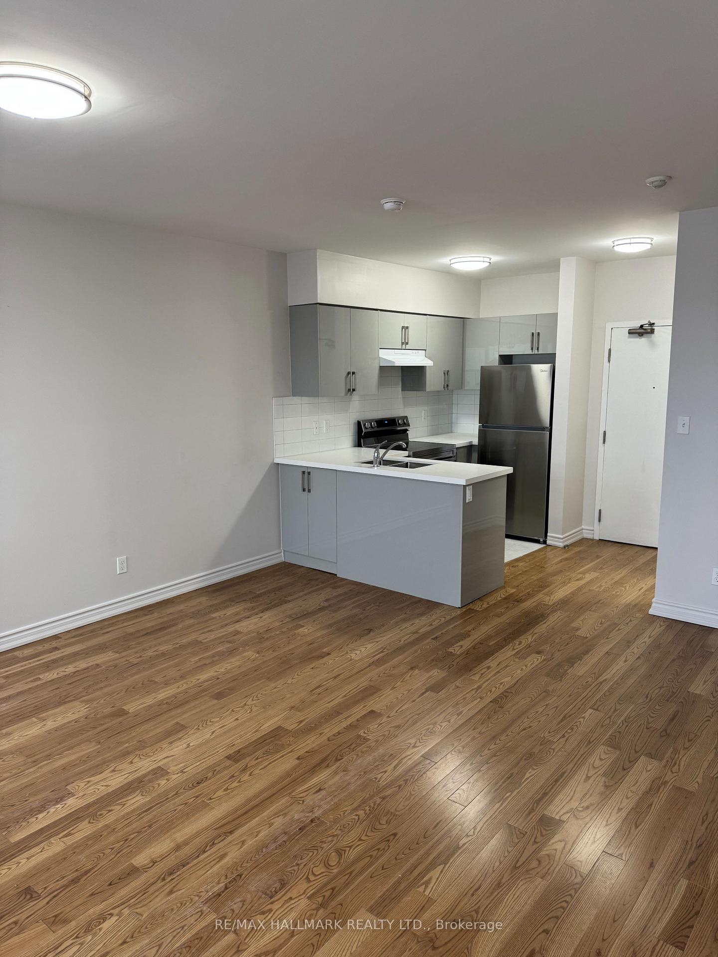 2831-kingston-road-scarborough-ontario-e13448024
