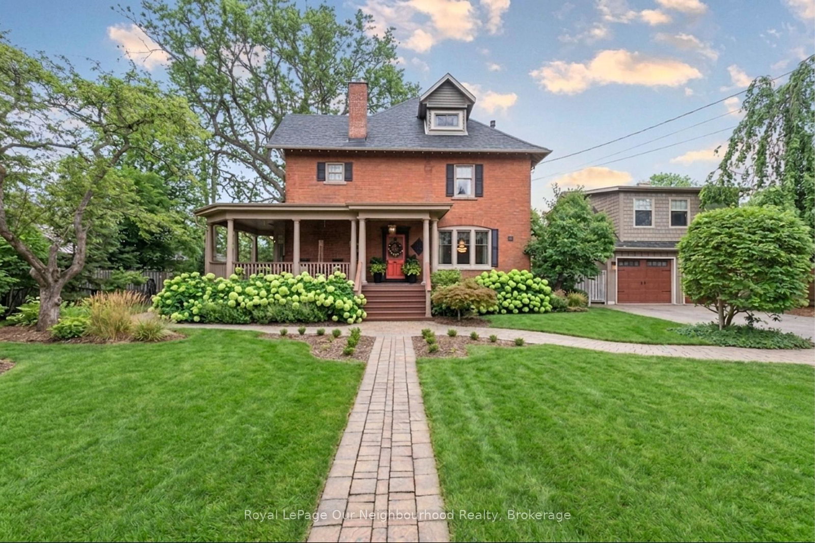 305-trent-street-w-whitby-ontario-e13448102