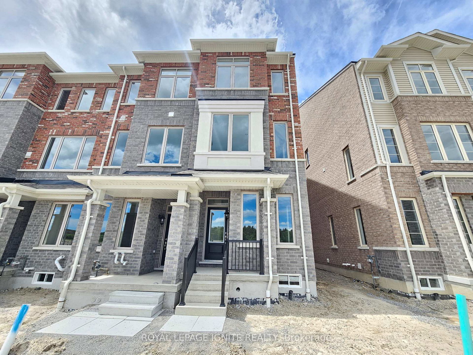 2946-whites-road-pickering-ontario-e13448630