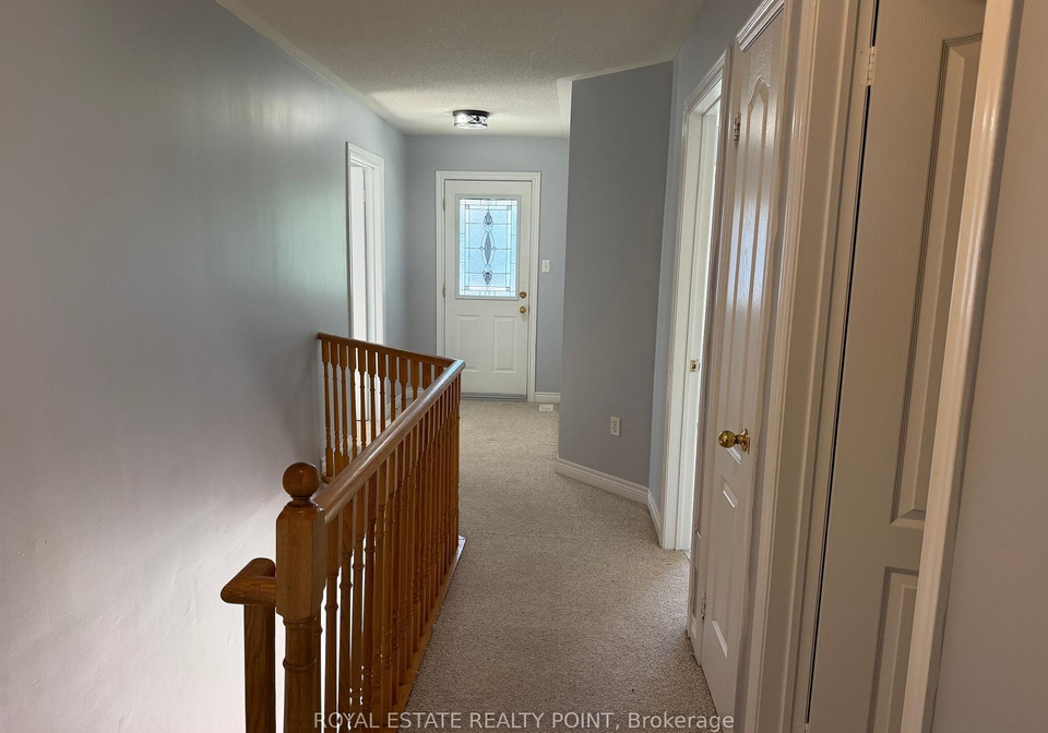 10-wilkie-lane-ajax-ontario-e13449006