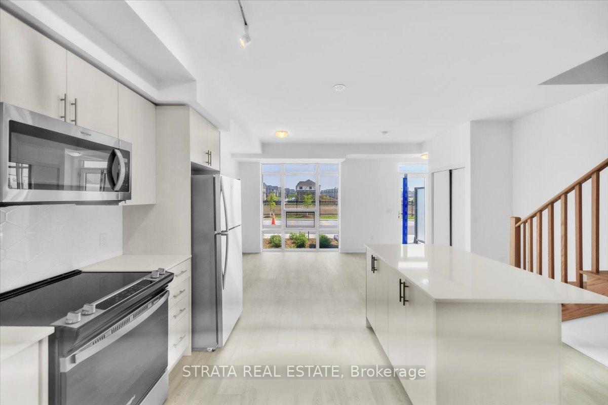 38-alpine-symphony-path-oshawa-ontario-e13449324