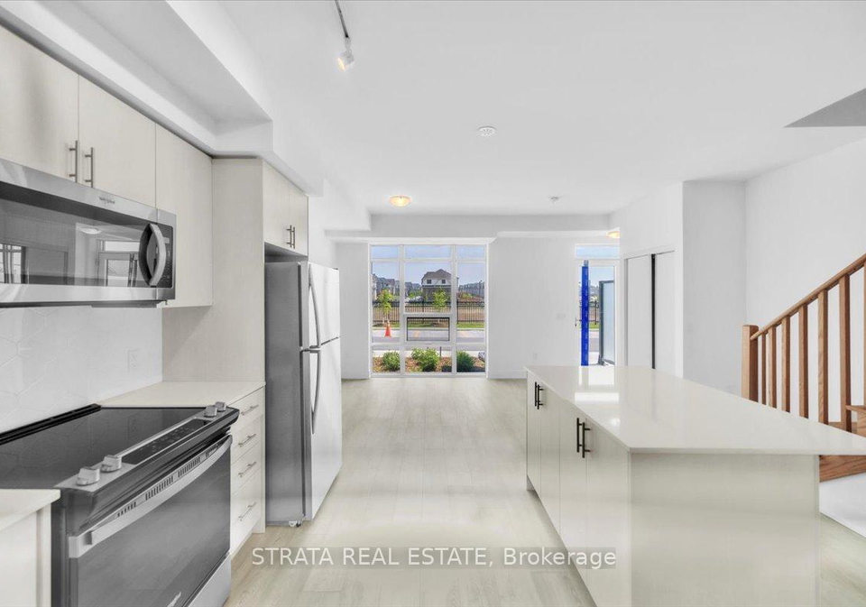 38-alpine-symphony-path-oshawa-ontario-e13449324