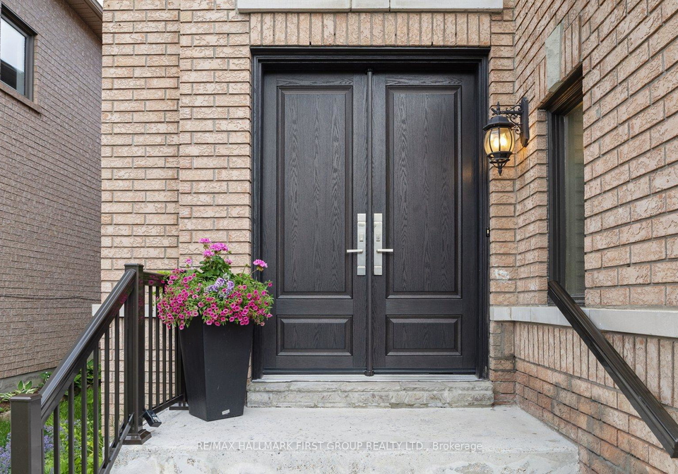 472-summerpark-crescent-pickering-ontario-e13449426