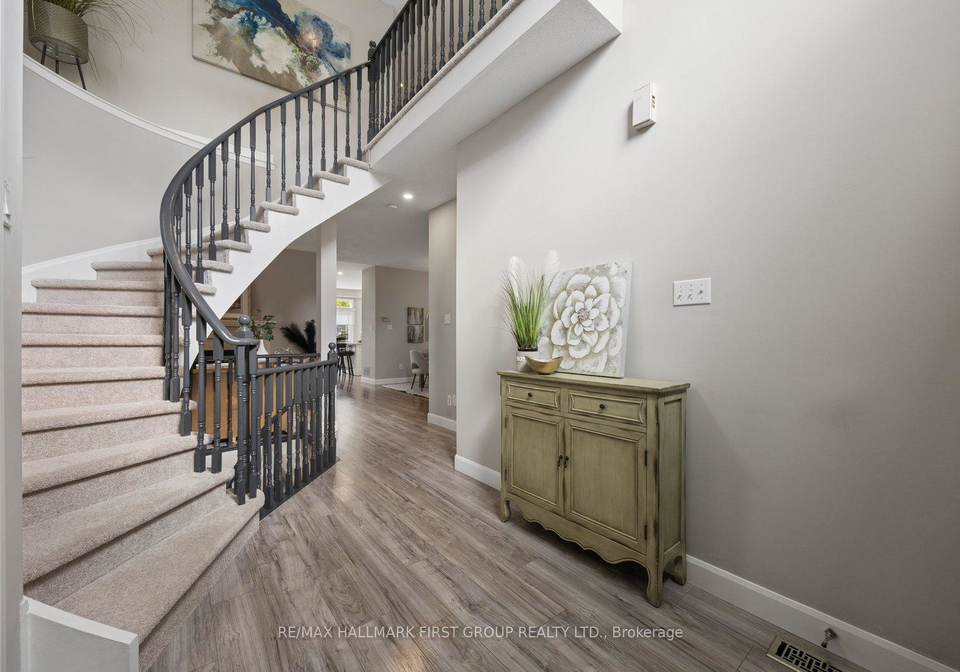 472-summerpark-crescent-pickering-ontario-e13449426