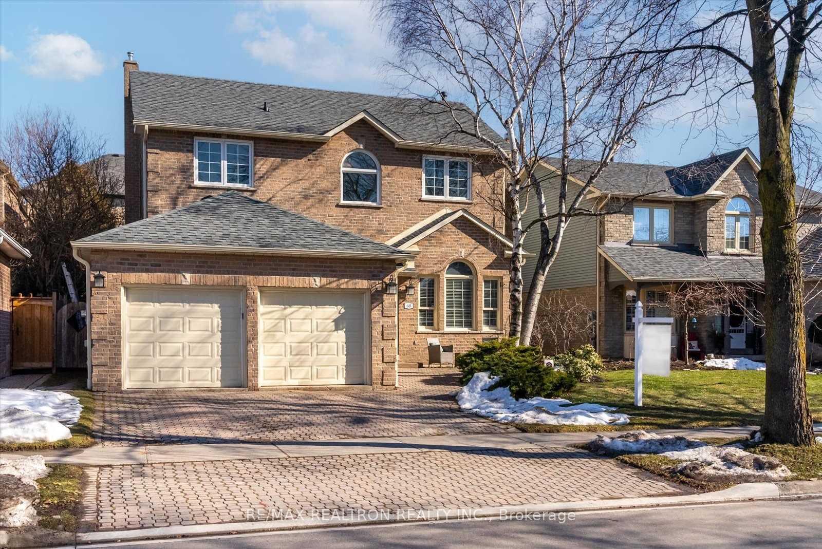 68-flint-crescent-whitby-ontario-e13449458