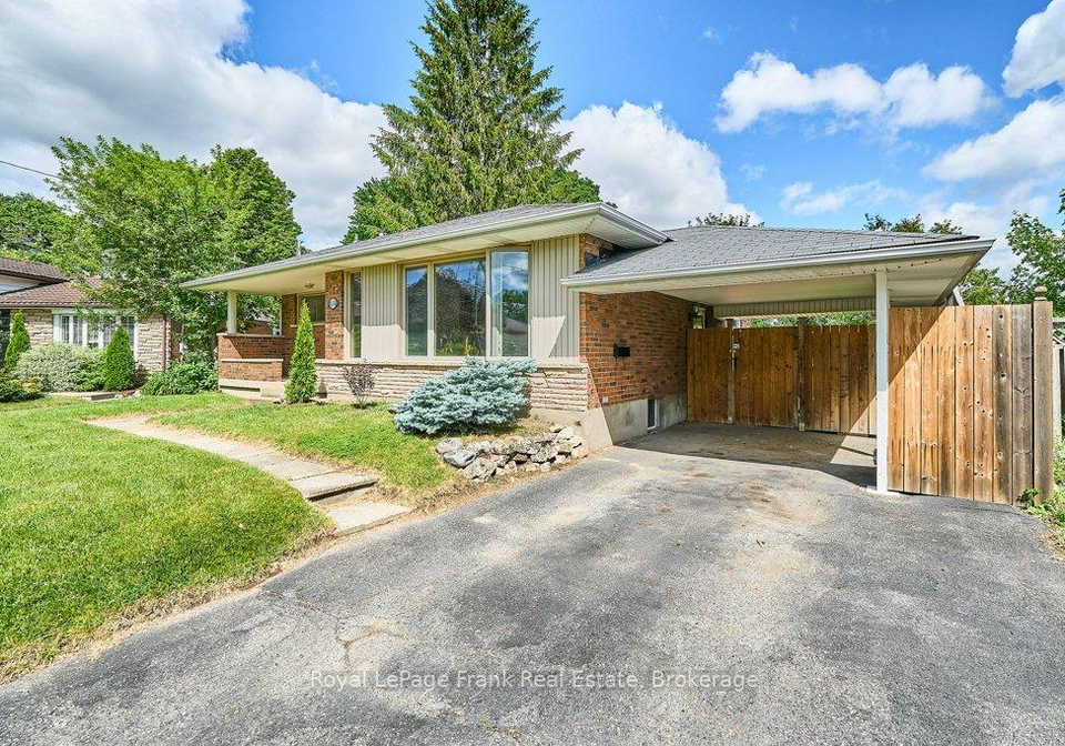 1158-lisgar-avenue-oshawa-ontario-e13449480