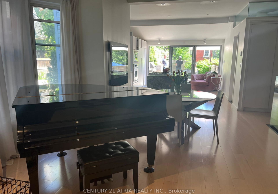 109-simpson-avenue-toronto-ontario-e13449936