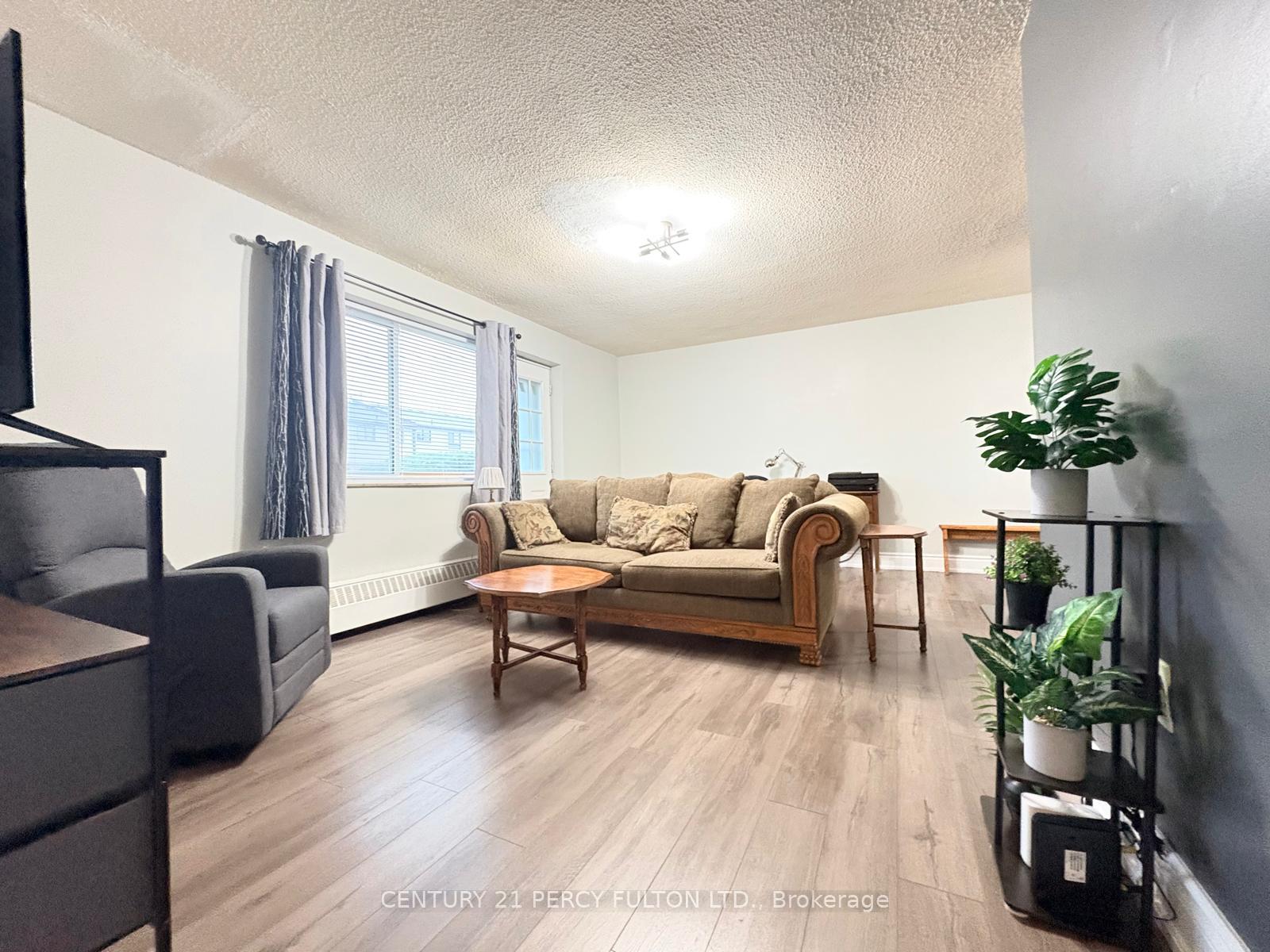 936-glen-street-oshawa-ontario-e13449954