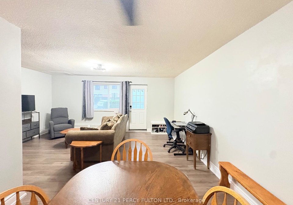 936-glen-street-oshawa-ontario-e13449954