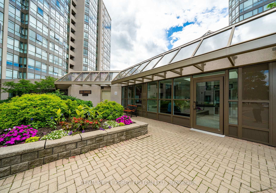 3231-eglinton-avenue-e-scarborough-ontario-e13450004