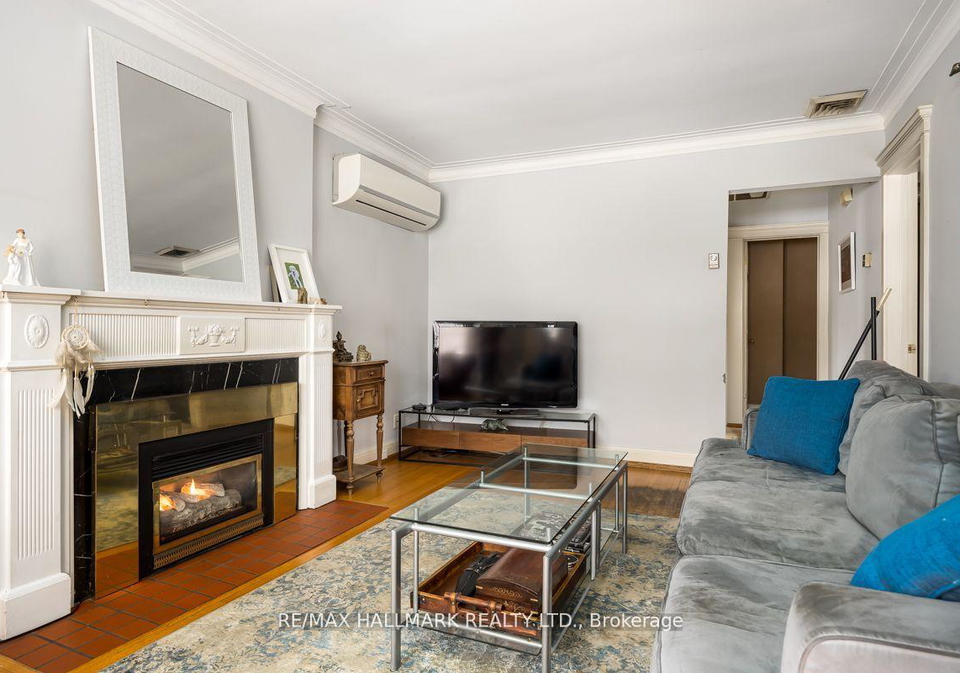 22-airley-crescent-east-york-ontario-e13450132