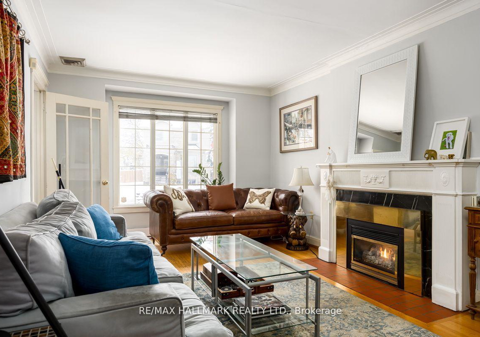 22-airley-crescent-east-york-ontario-e13450132