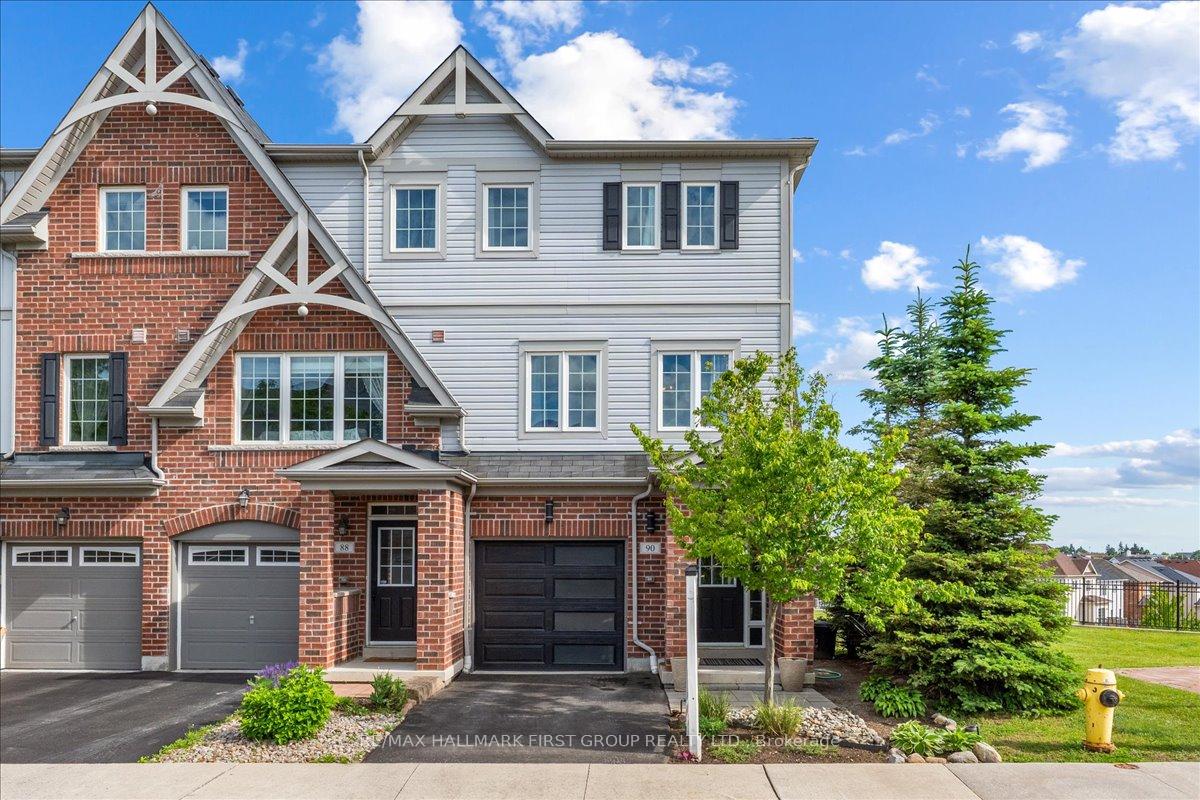 90-magpie-way-whitby-ontario-e13450454