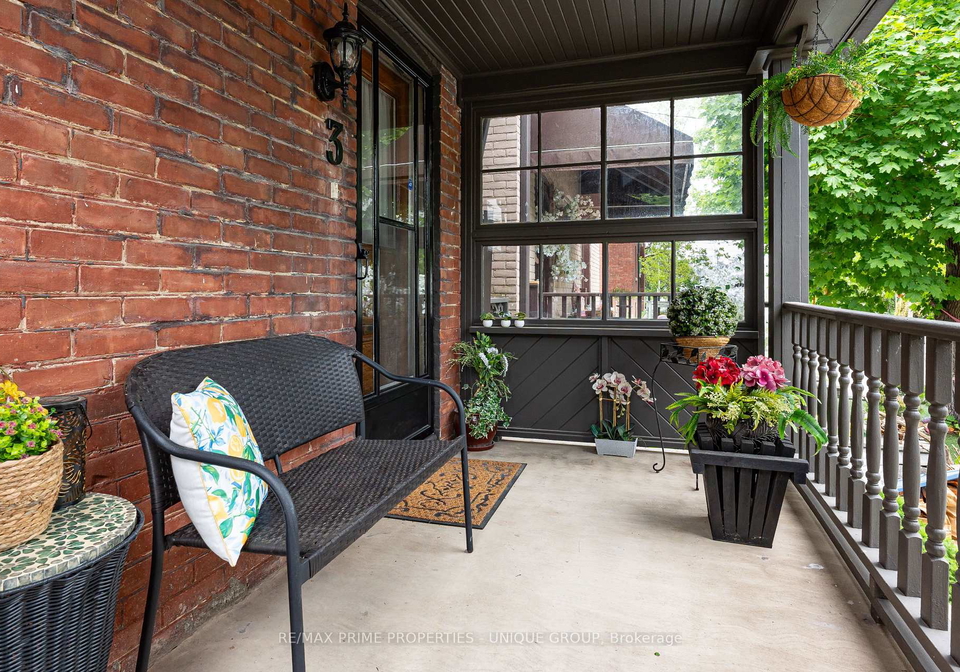 3-sparkhall-avenue-toronto-ontario-e13450466