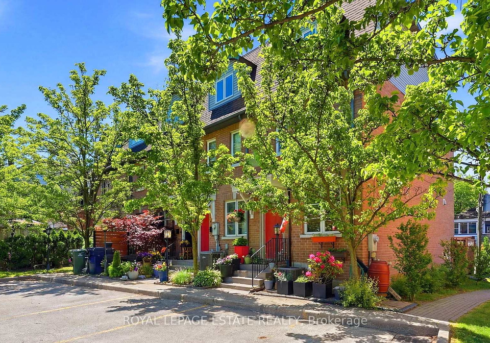 99-goodwood-park-court-east-york-ontario-e13451508