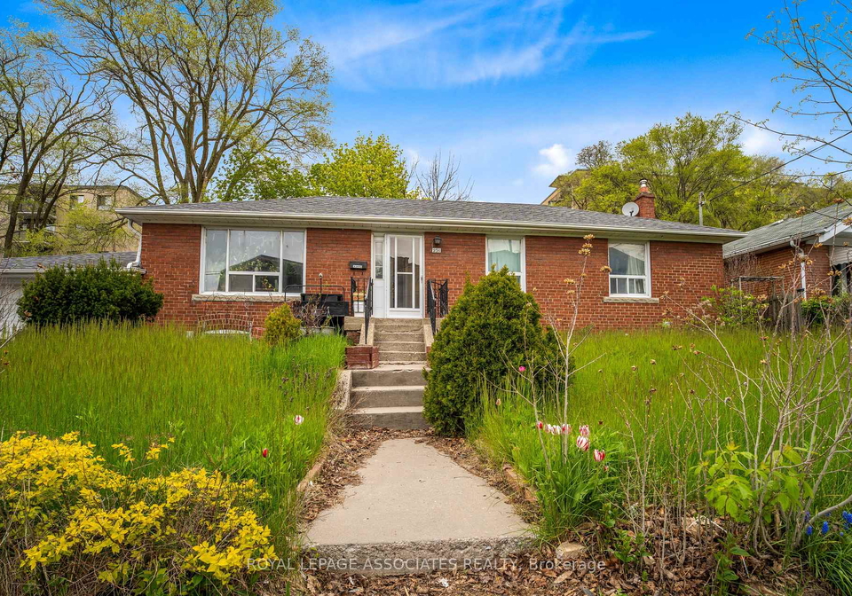 256-ferris-road-east-york-ontario-e13451514