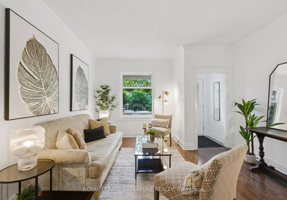 8-baltic-avenue-east-york-ontario-e13451732