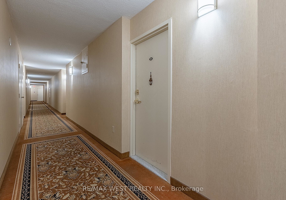 121-ling-road-scarborough-ontario-e13451996