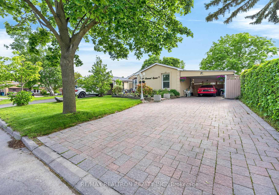 49-tunmead-square-scarborough-ontario-e13452190