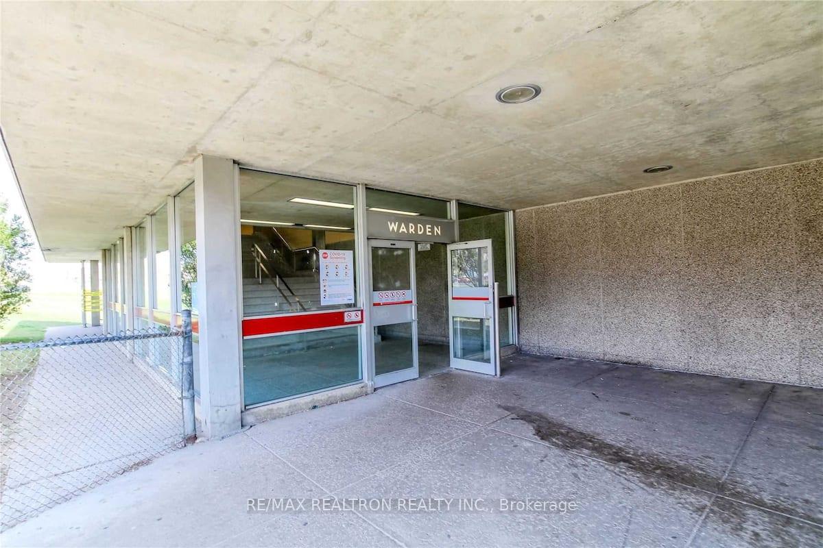 30-mendelssohn-street-scarborough-ontario-e13452428