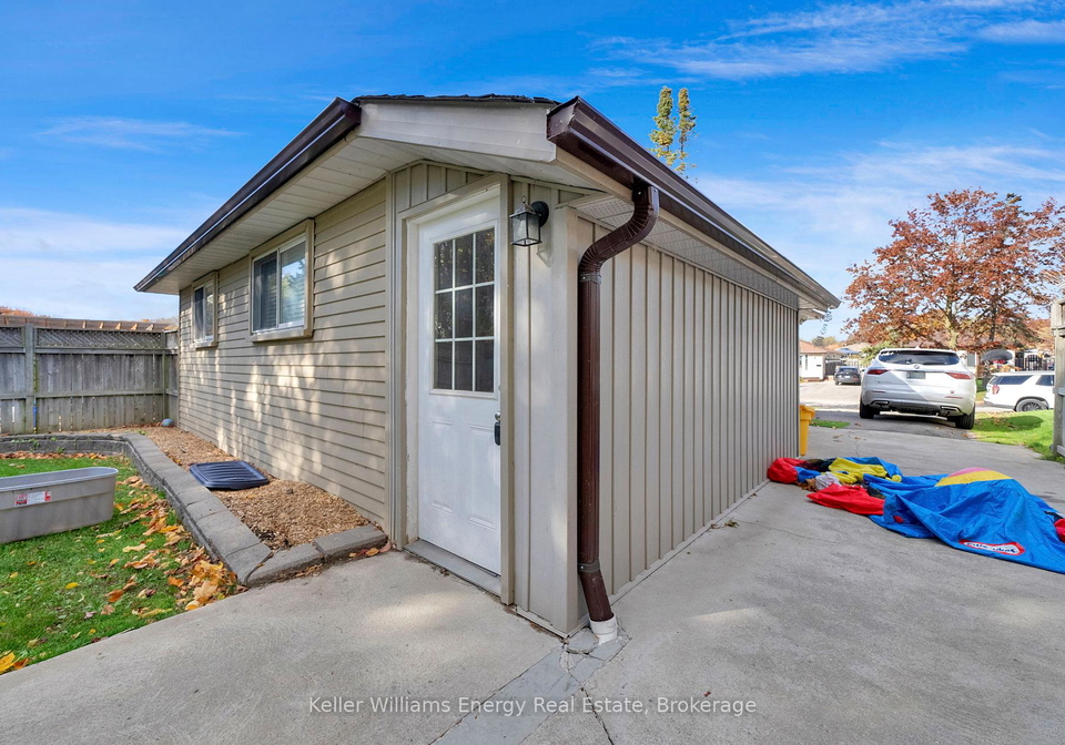1137-norman-crescent-oshawa-ontario-e13452520