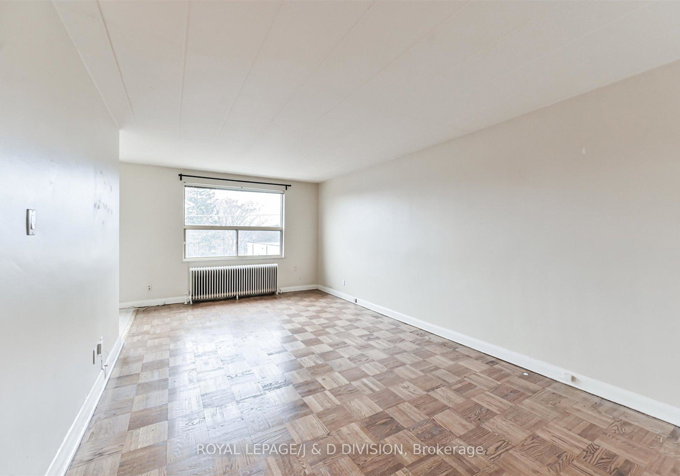325-sammon-avenue-east-york-ontario-e13452532