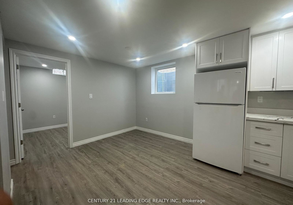 618-beckworth-square-pickering-ontario-e13452608