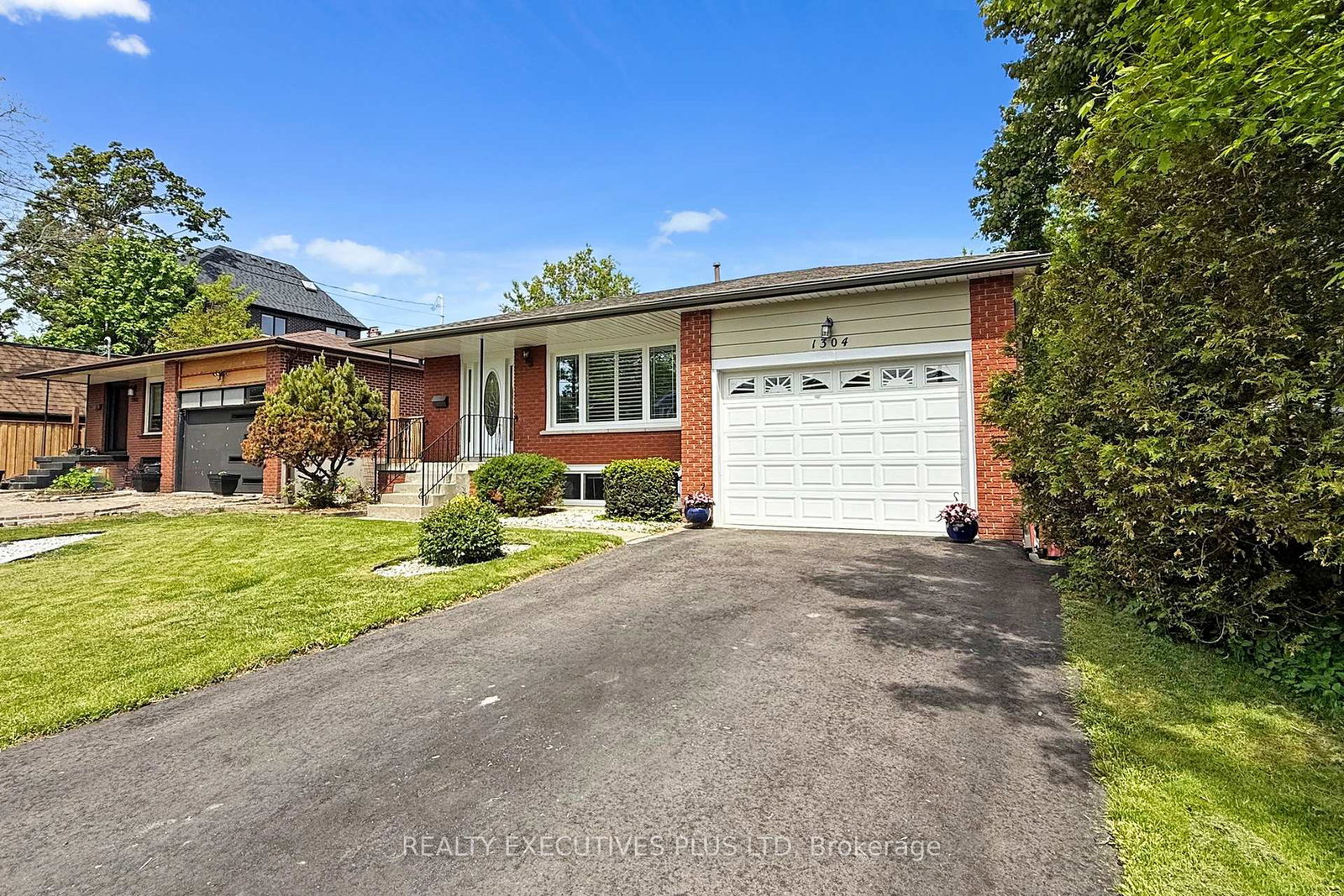 1304-wharf-street-pickering-ontario-e13452682