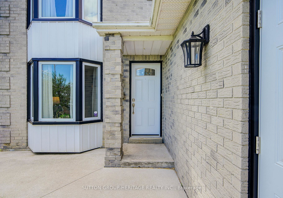 138-reed-drive-ajax-ontario-e13452758