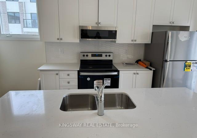 1695-dersan-street-pickering-ontario-e13453534