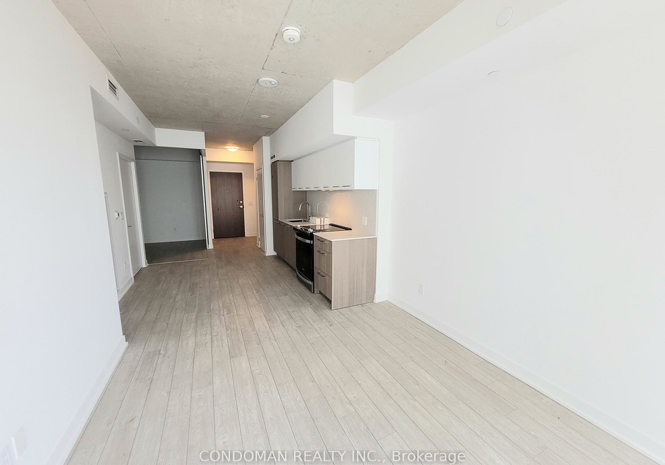 45-baseball-place-toronto-ontario-e13453742