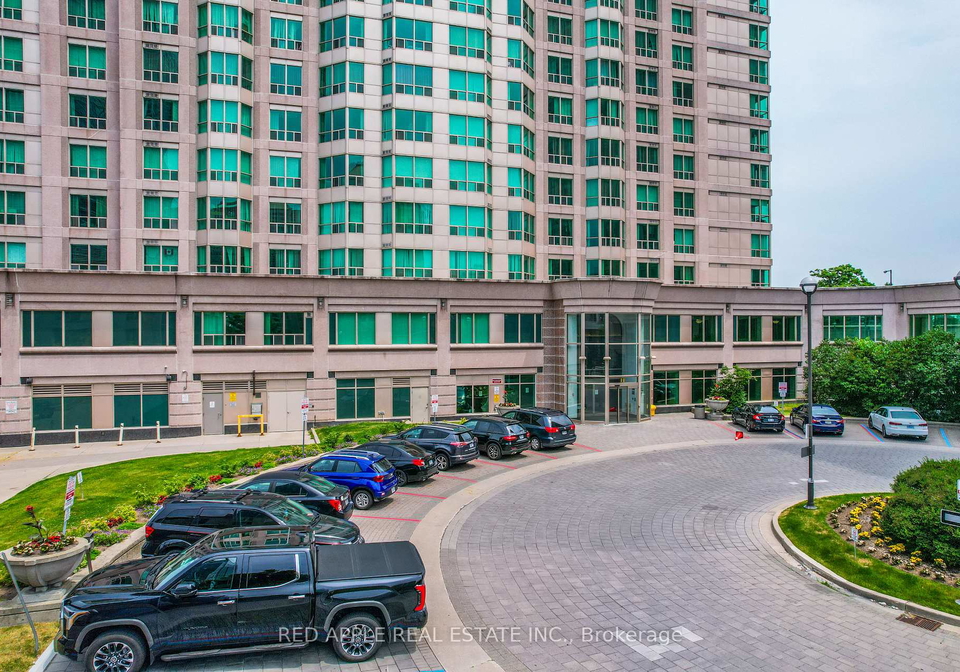 11-lee-centre-drive-scarborough-ontario-e13454250