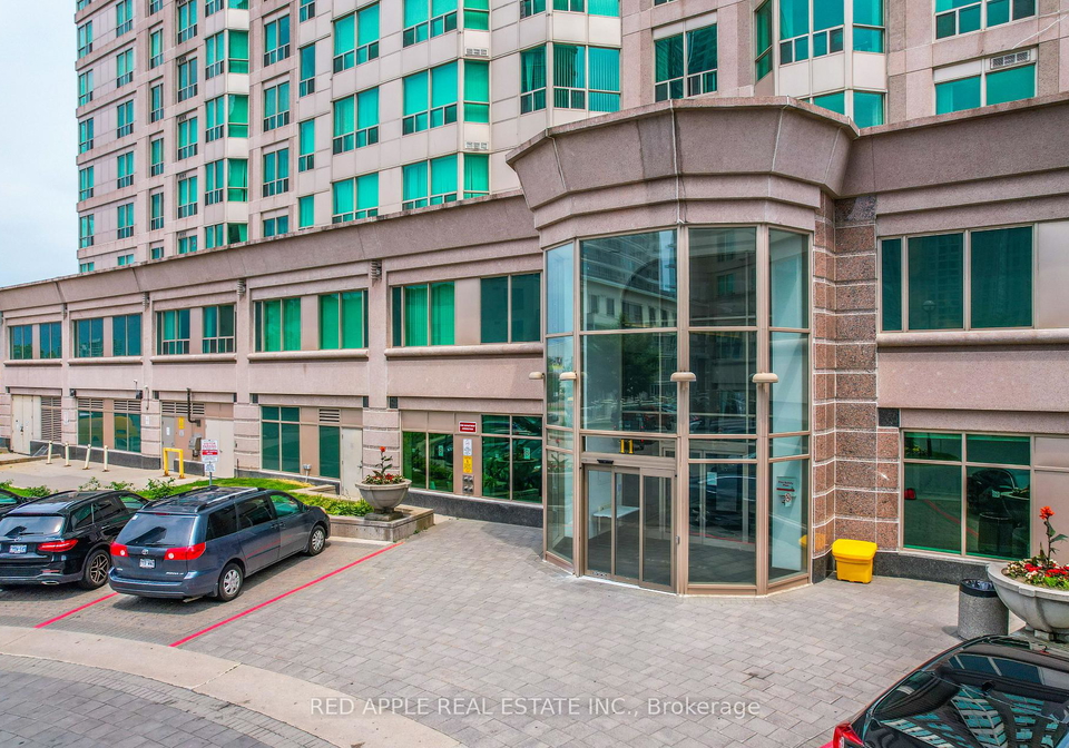 11-lee-centre-drive-scarborough-ontario-e13454250