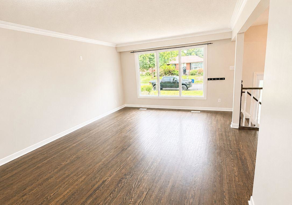 120-bell-drive-whitby-ontario-e13456288