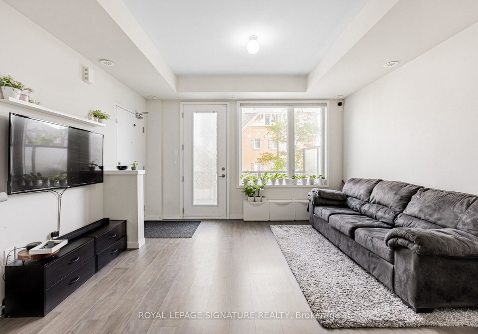 1711-pure-springs-boulevard-pickering-ontario-e13456456