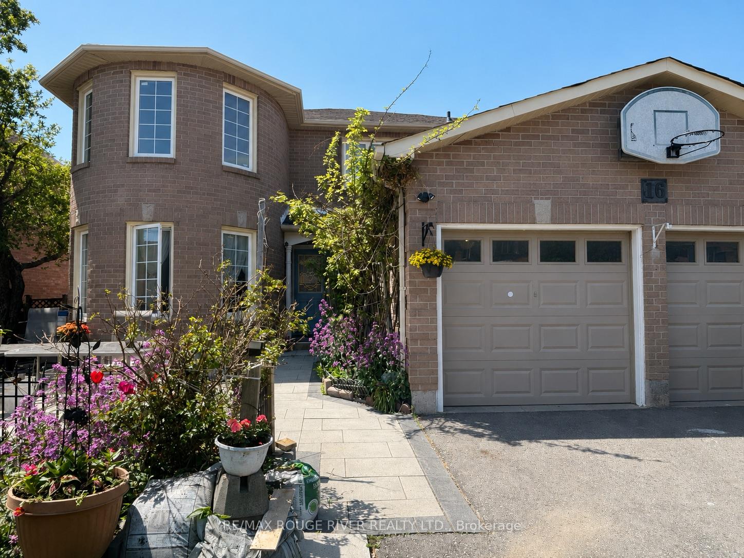 16-dominy-drive-ajax-ontario-e13456544
