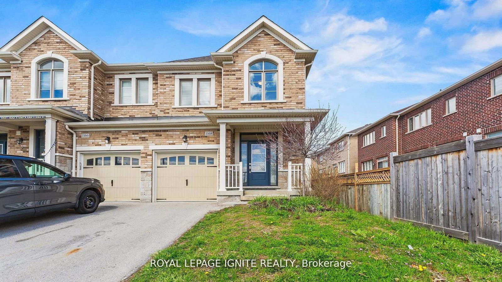1168-drawstring-lane-pickering-ontario-e13456856