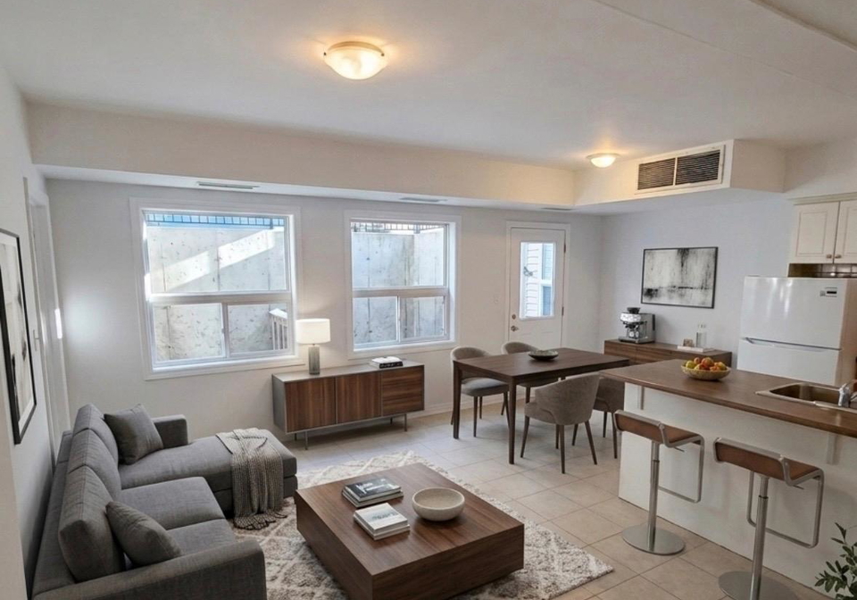 1898-danforth-avenue-east-york-ontario-e13457178