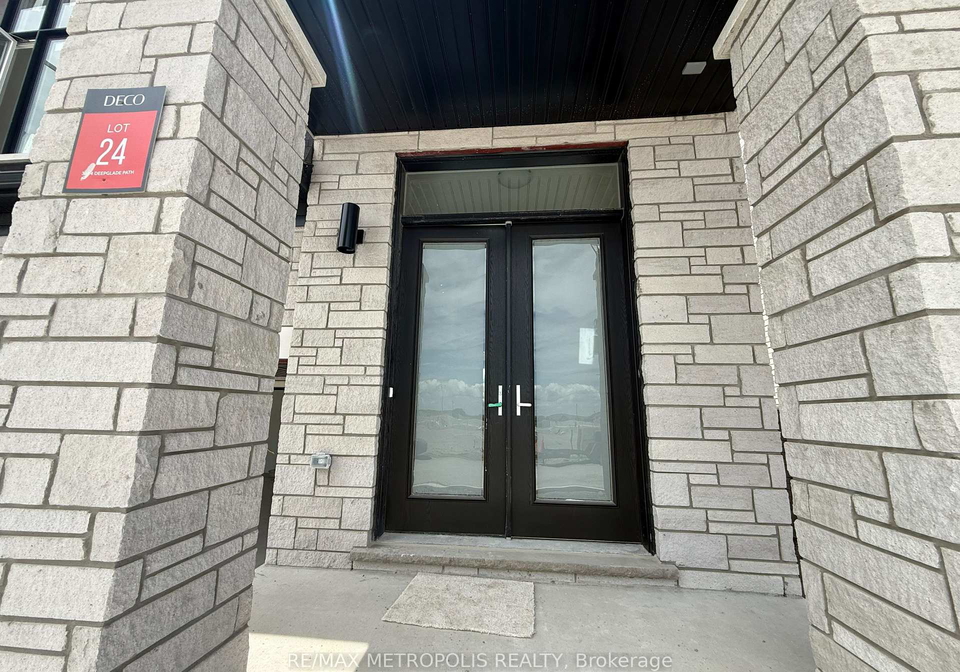 3484-deepglade-path-pickering-ontario-e13457346