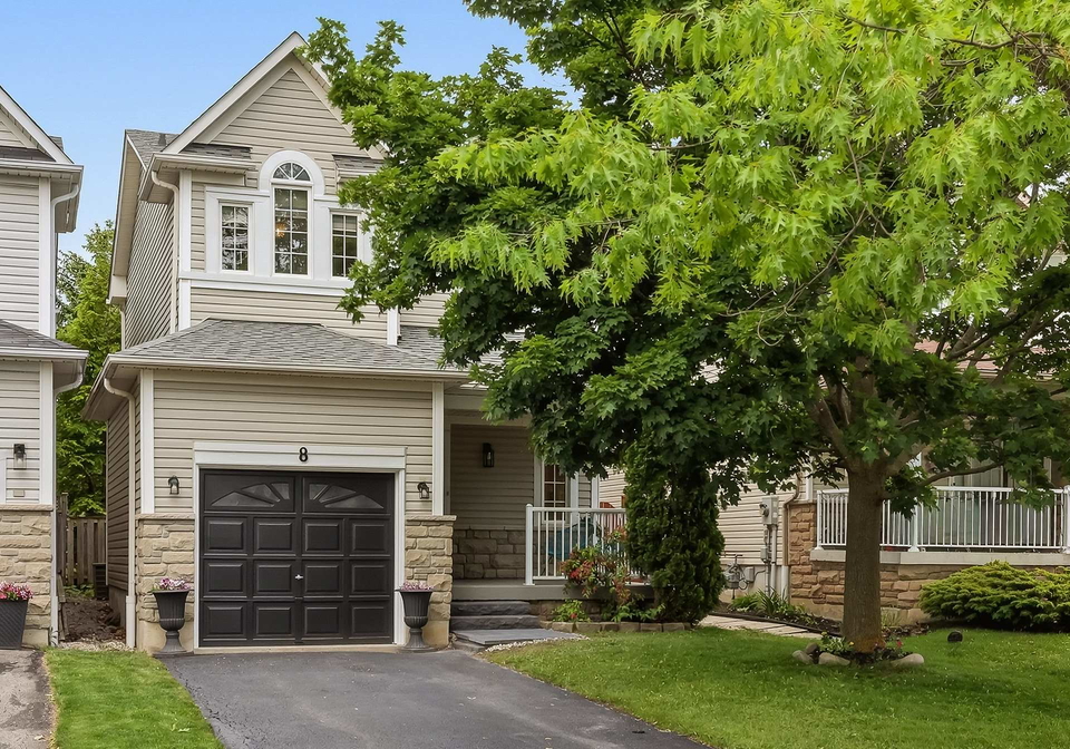 8-sinden-drive-whitby-ontario-e13458238