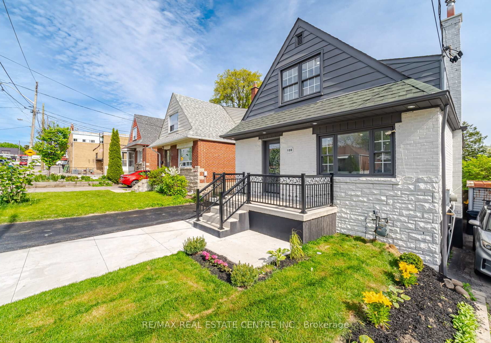 109-glencrest-boulevard-east-york-ontario-e13458430