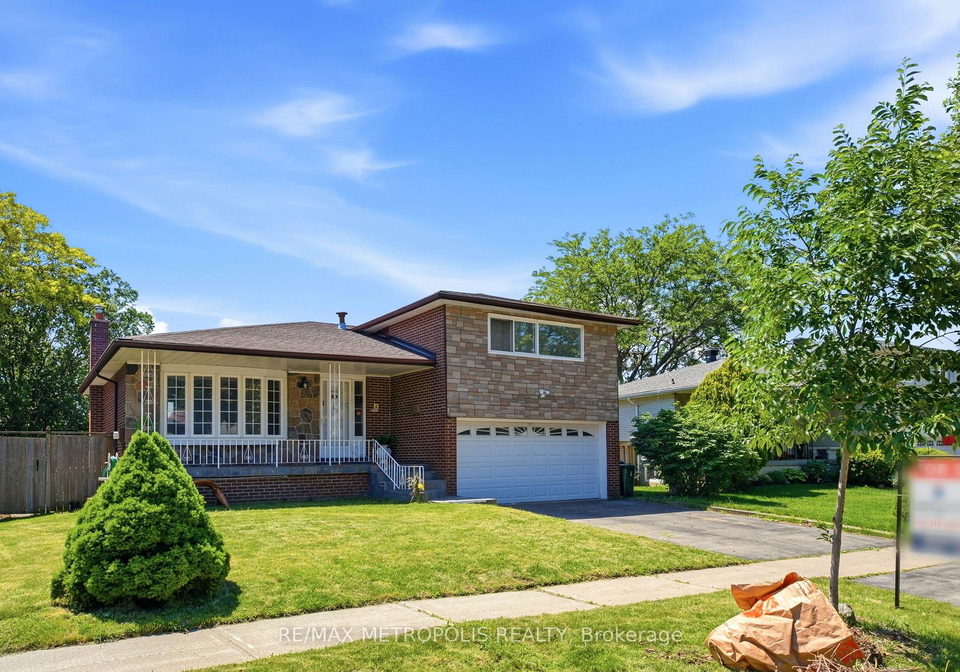 31-langevin-crescent-scarborough-ontario-e13458672