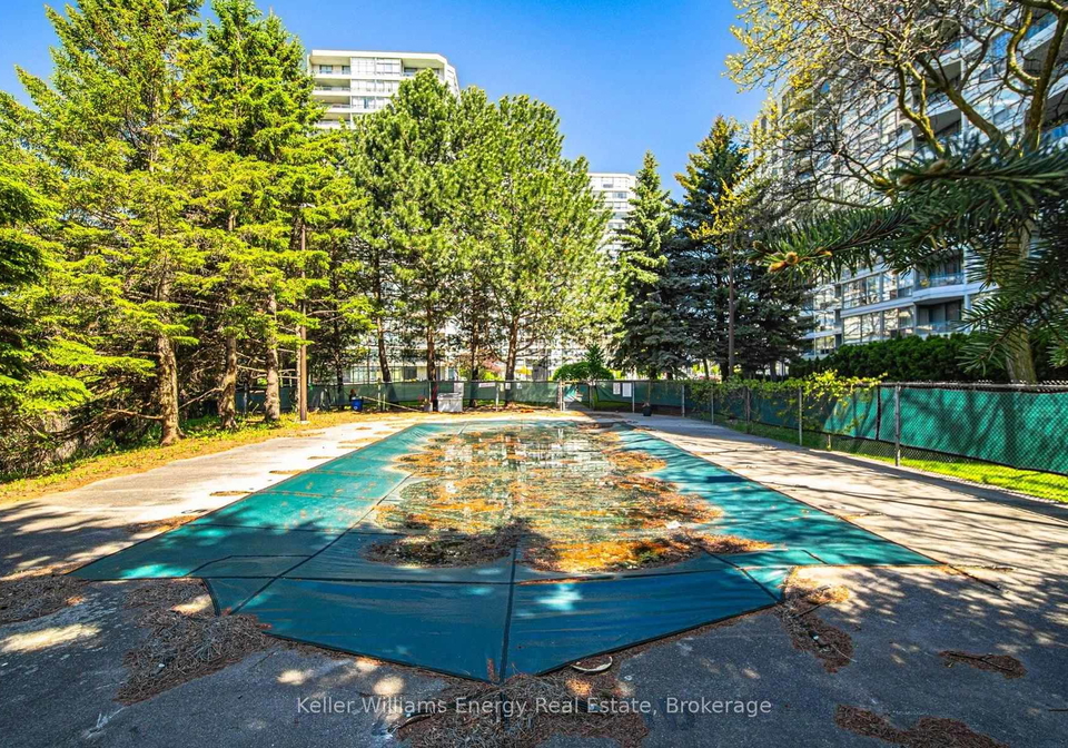 4727-sheppard-avenue-e-scarborough-ontario-e13458790