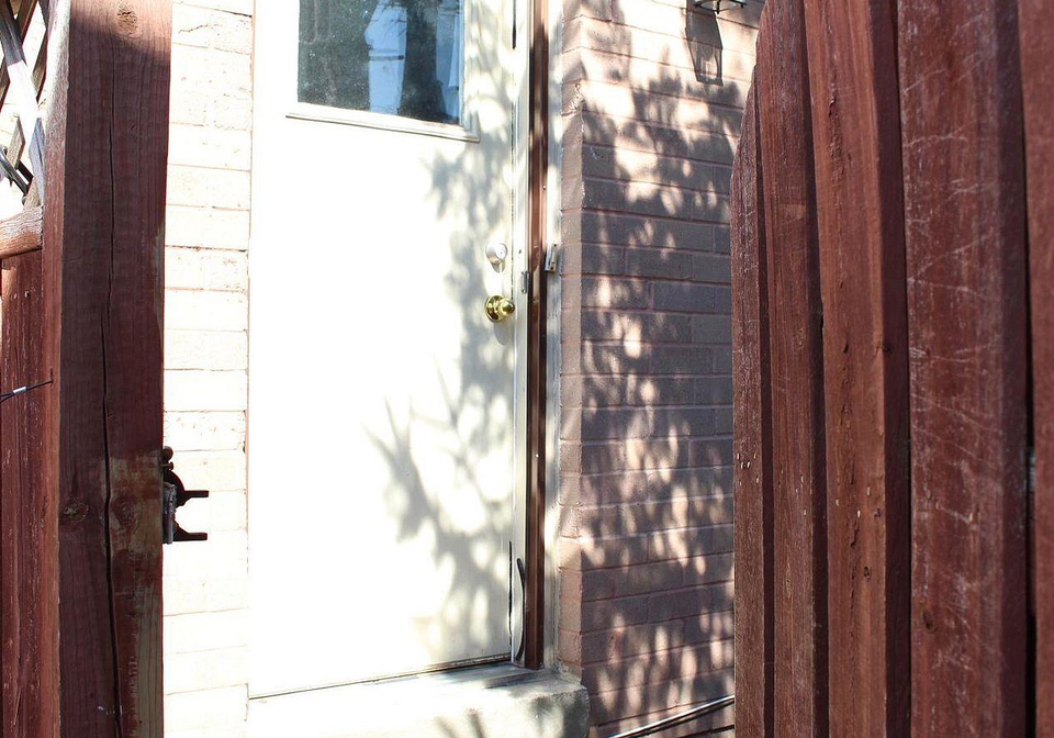1510-terracotta-bsmt-court-pickering-ontario-e13458798