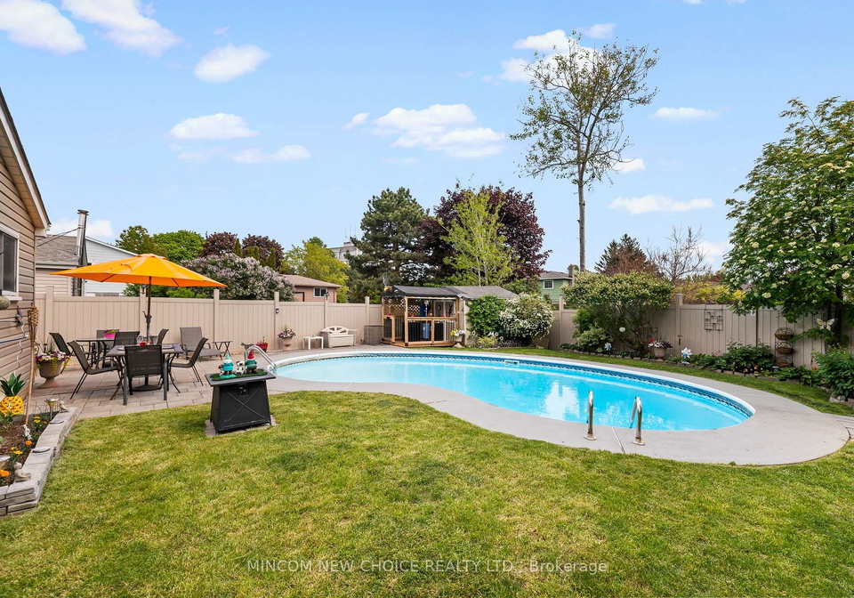 5-bolland-crescent-ajax-ontario-e13458956